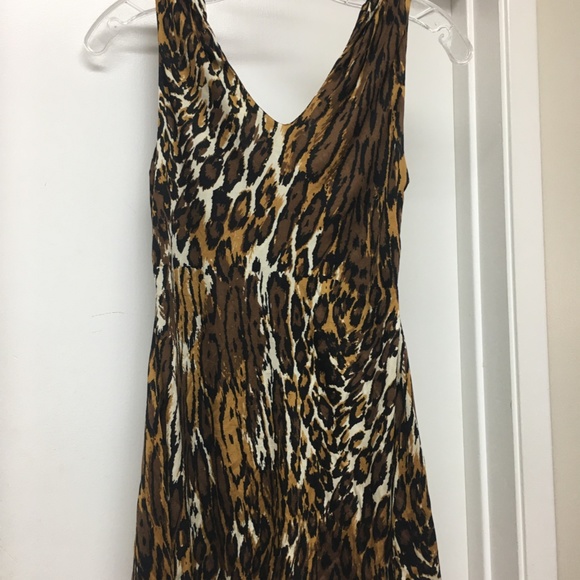 SKY BRAND SILK ANIMAL LEOPARD PRINT TOP LEATHER BELT EUC - Picture 6 of 7